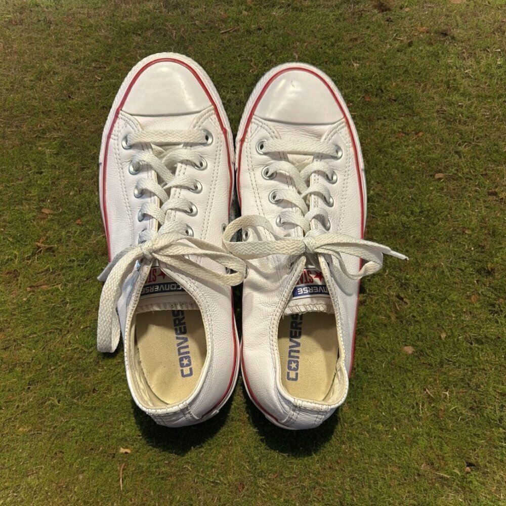 Converse Chuck Taylor All Star Leather Ox White Unisex Sneakers - Picture 2 of 4